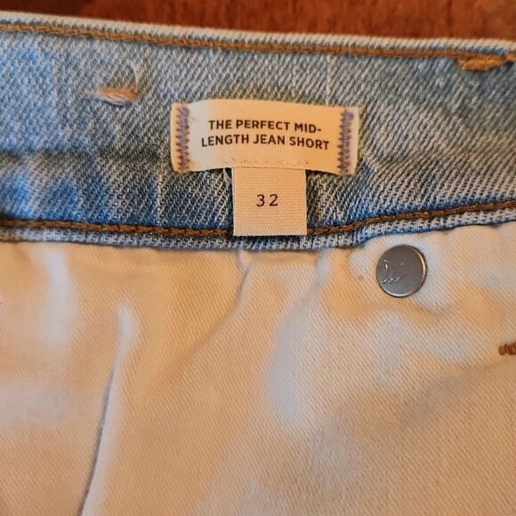 Madewell Perfect High Rise Midi Jean Shorts, Size 32, Light Blue Denim Raw Hem - Picture 7 of 10